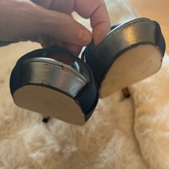 Pedro Miralles navy satin sling backs - Picture 11 of 16